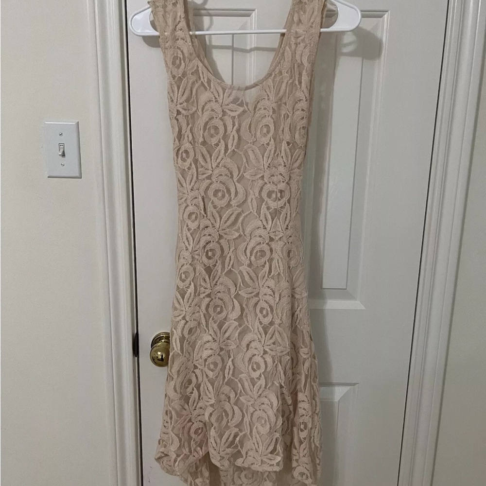 American Rag Cie Blush Floral Overlay sleeveless dress. Size S